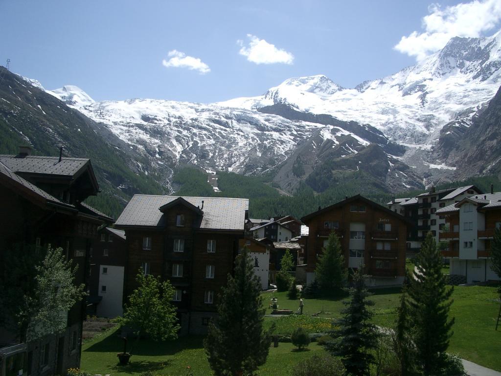 Chalet Sunshine Saas Fee Pokoj fotografie
